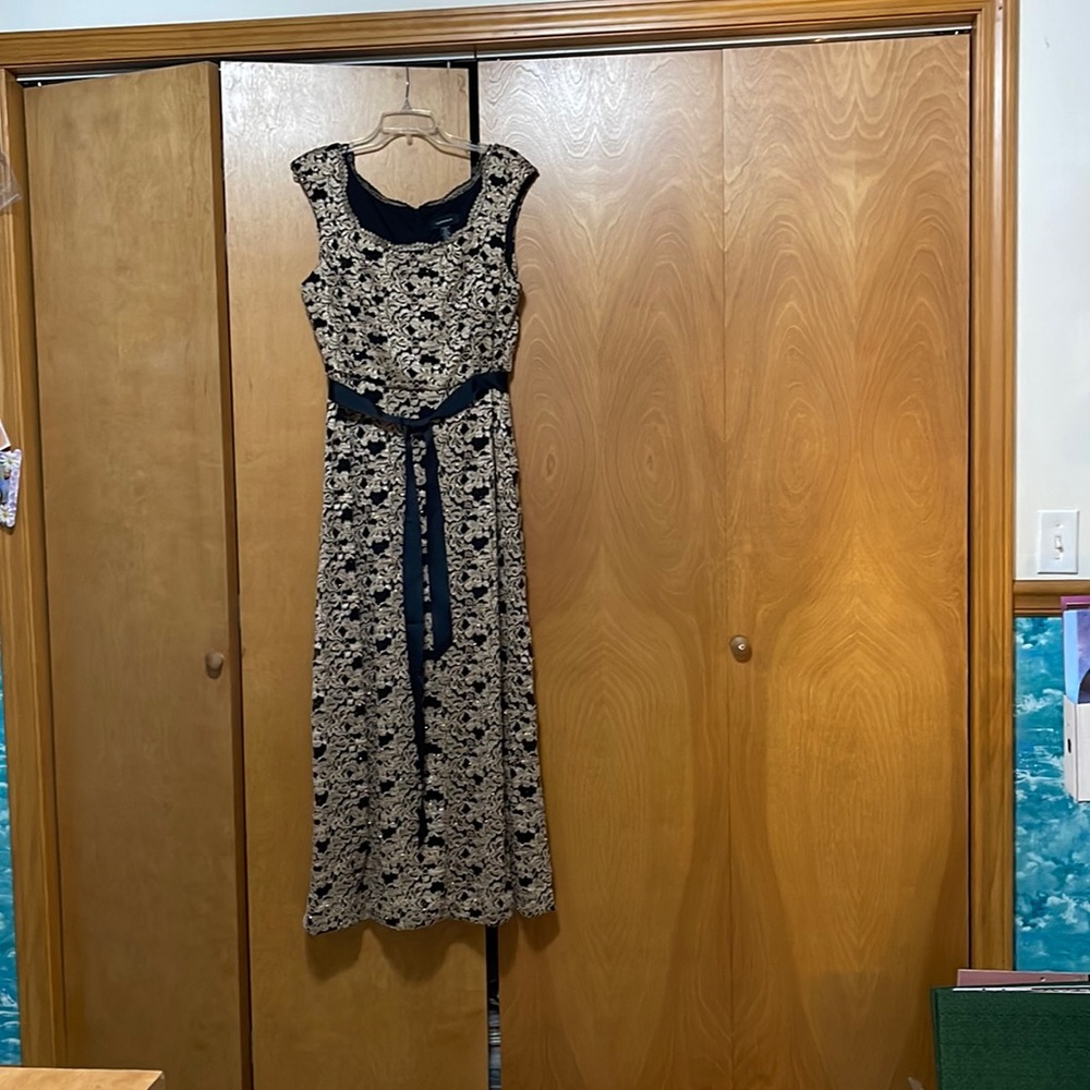R&M Richards full length black and gold dress. Size 16.